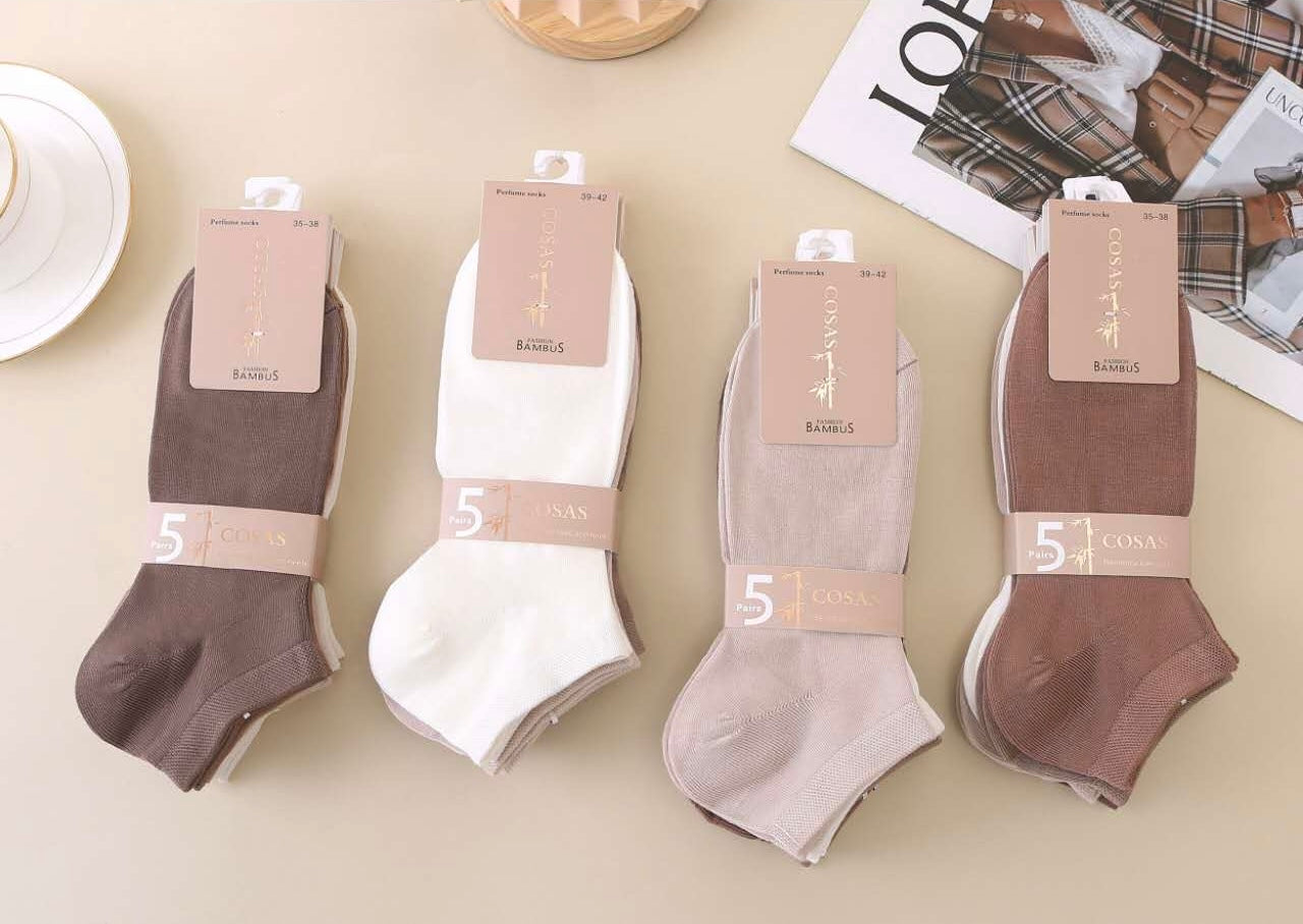 Bambusove parfumirane ženske nogavice enobarvno