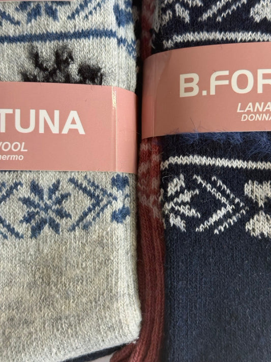 Tople vunene ženske čarape