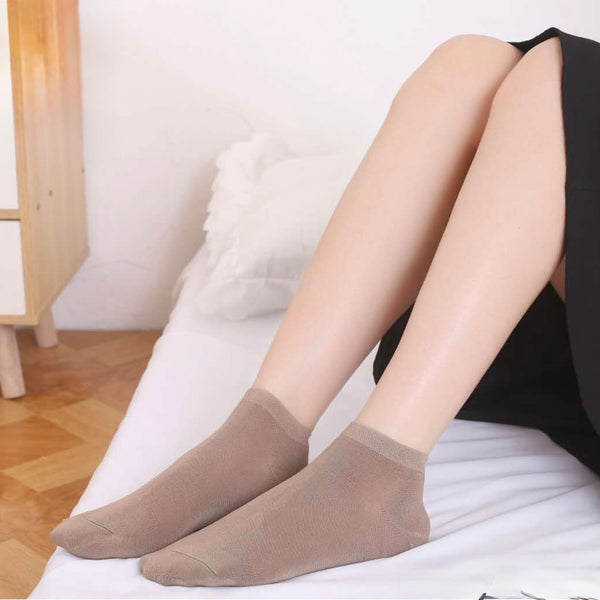 Bambusove parfumirane ženske nogavice enobarvno