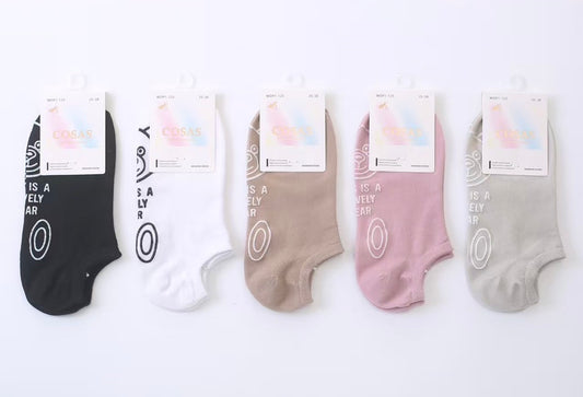 Bombažne ženske nizke nogavice z nedrsečim silikonom