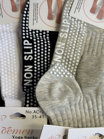 Nogavice z nedrsečim podplatom