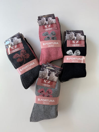 Tople volnene ženske nogavice