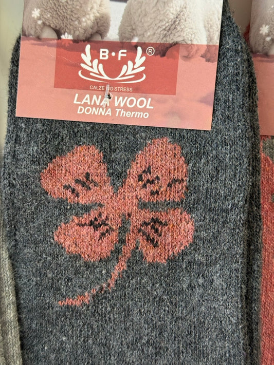 Tople volnene ženske nogavice