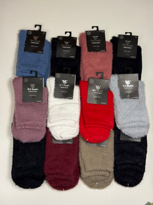 Puhaste ženske nogavice