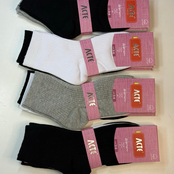 Bombažne nogavice z rebrasto strukturo